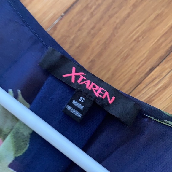 Women dress - Picture 7 of 10